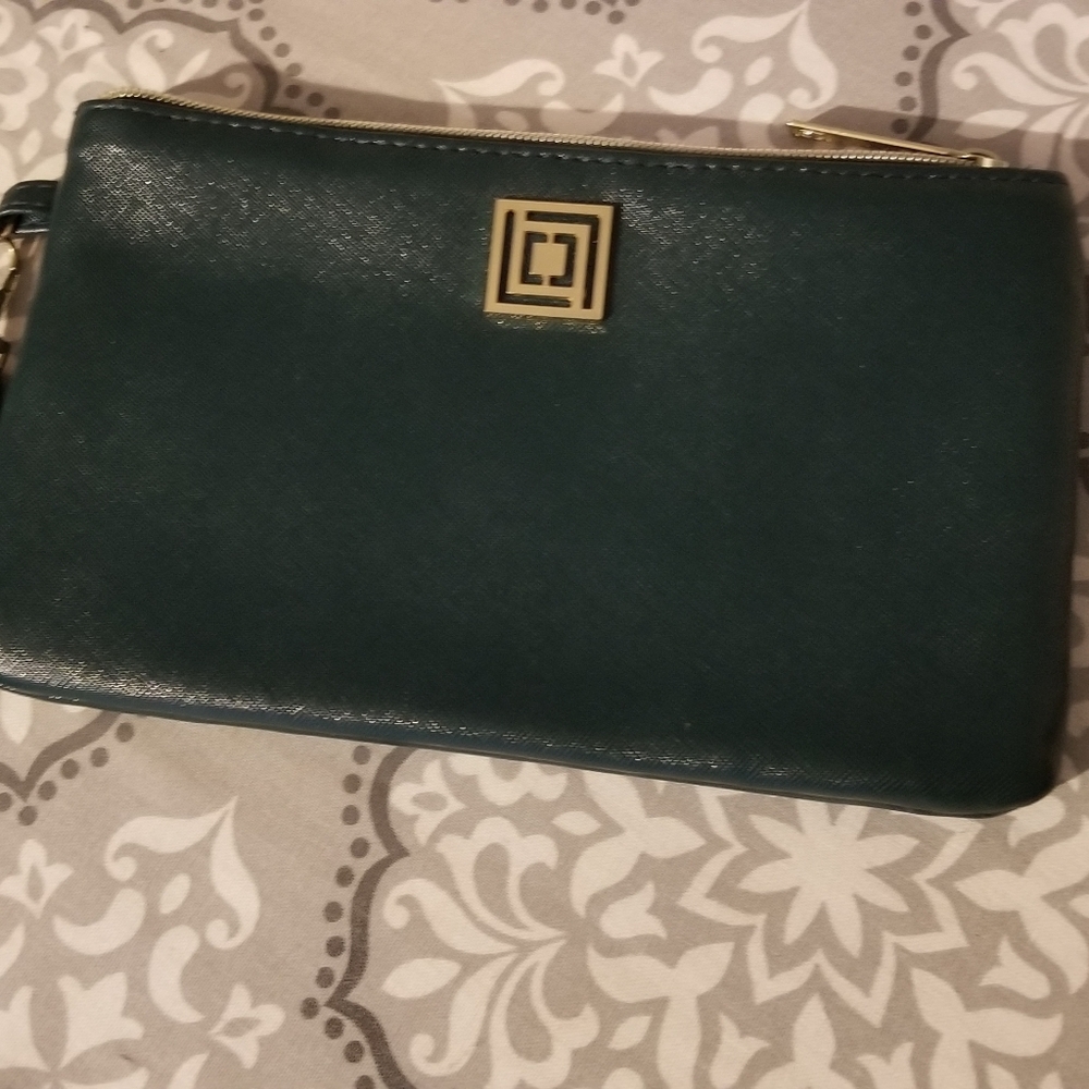 Liz Claiborne wristlet clutch, deep green with w